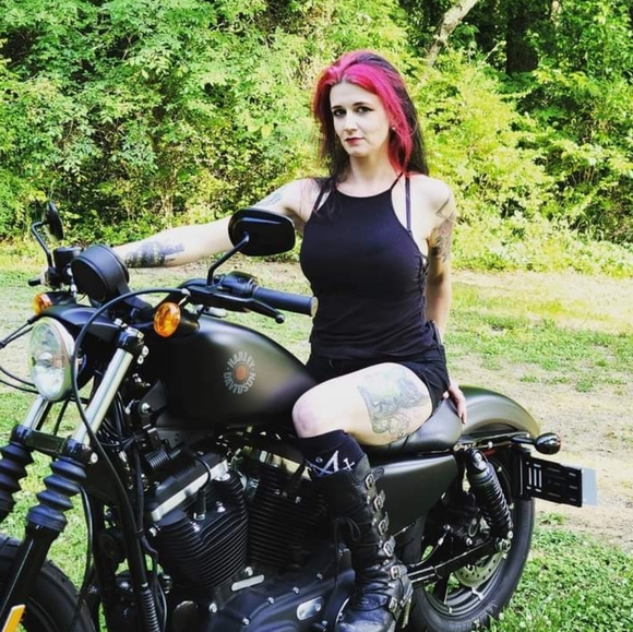 Meet your Posher, Secoria - Picture 2 of 4